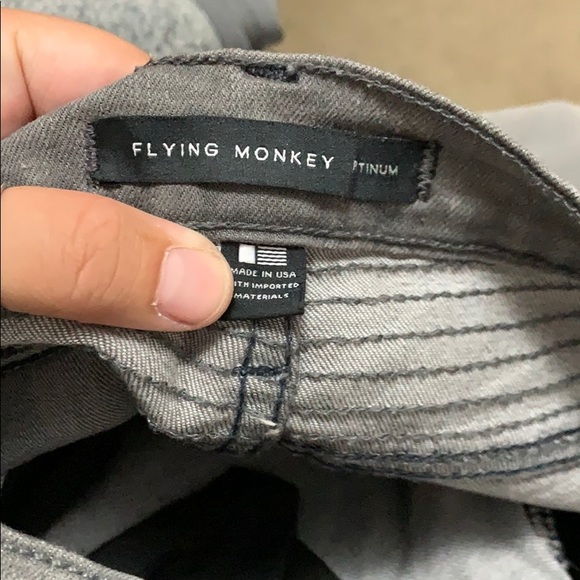 Flying monkey - Picture 3 of 5